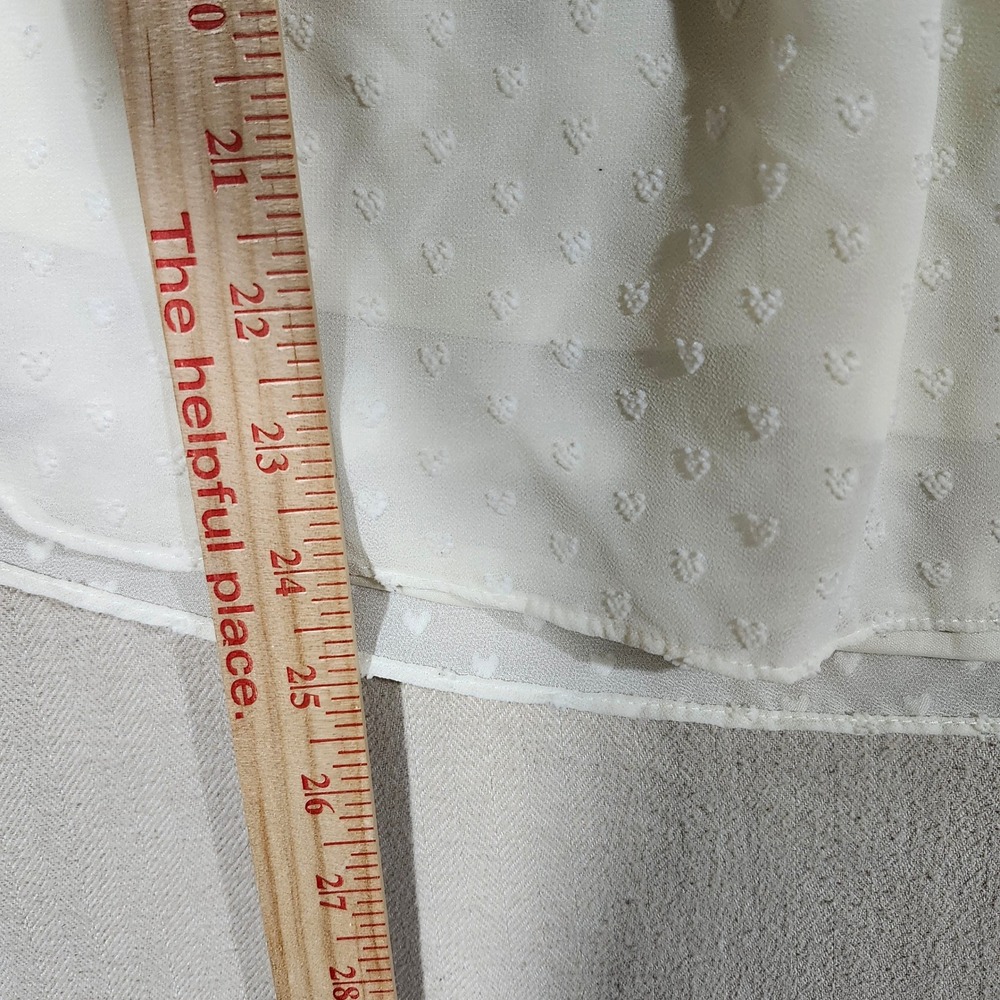 LC‎ Lauren Conrad Plus 1X Off White Swiss Dot Tie Back Neck Short Sleeve Top - Picture 6 of 12
